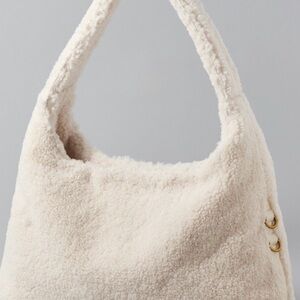 American Eagle Outfitters sherpa Bag